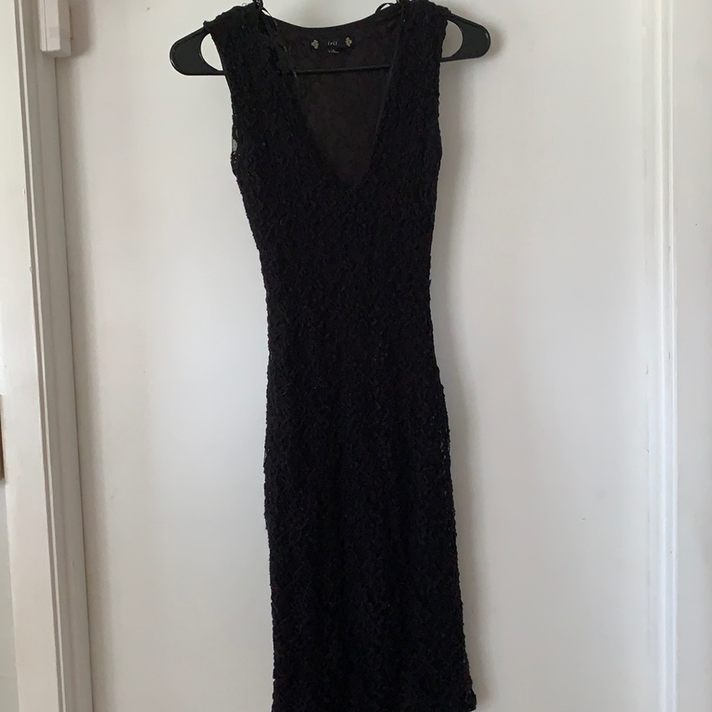 Fitted V neck iris dress